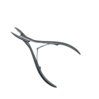 Pince de Coin 13cm – Sécurisée, Acier Satiné – Adaptée aux Diabétiques